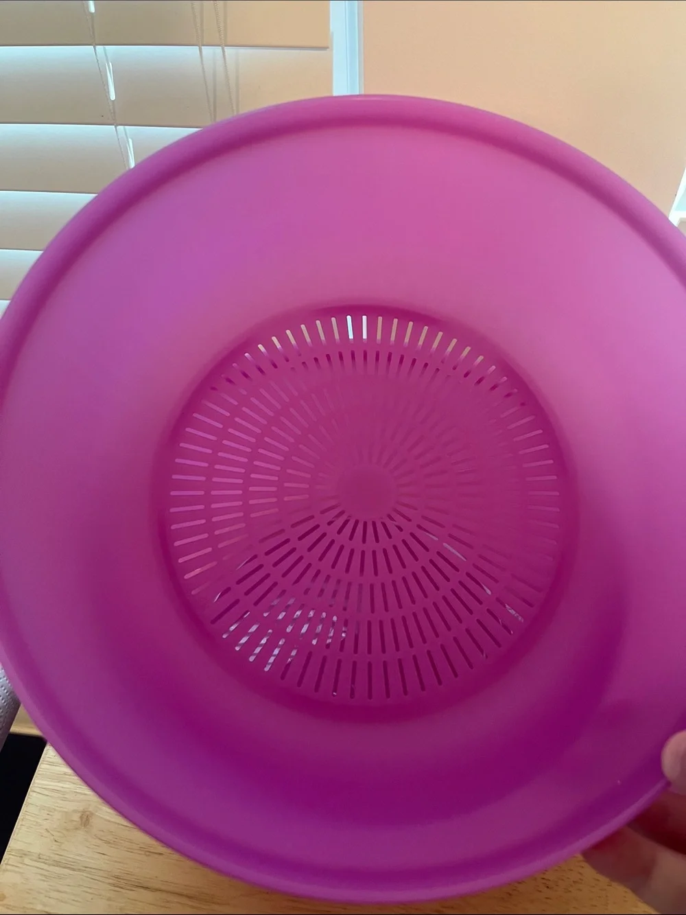 Tupperware Purple Airtight Mixing Bowl with Lid and Colander